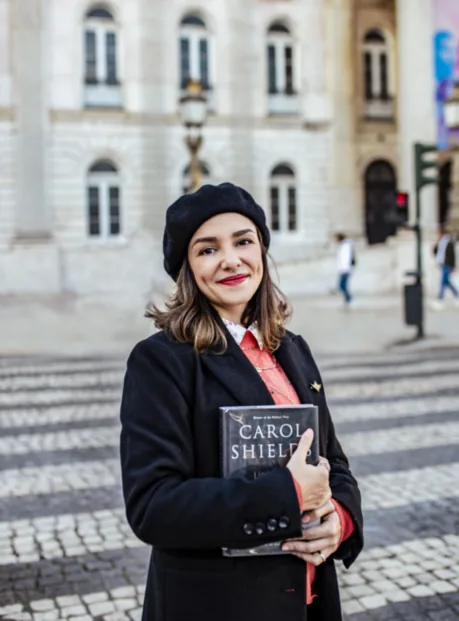 Flávia Forcatho, professora de inglês